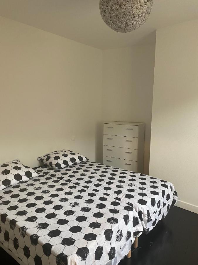 Ravissant Duplex Meuble Tout Confort Hyper Centre St Cere 4 Pers Lit Bb Wifi Gratuit Saint-Céré Zewnętrze zdjęcie